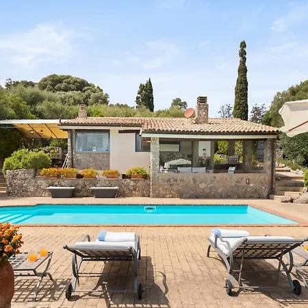 Villa Fiorillo 6, Emma Orbetello